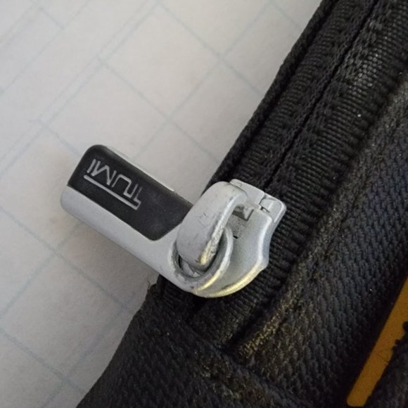 Tumi Tech Black Yellow Gold McKenna Flap Body Bag Crossbody Adjustable Strap - Picture 5 of 16